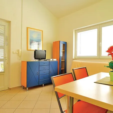 Family Pupic Apartment *